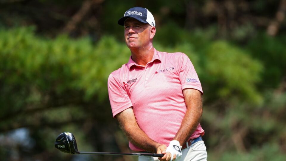 Stewart Cink gets 1st PGA Tour Champions win at Ally Challenge