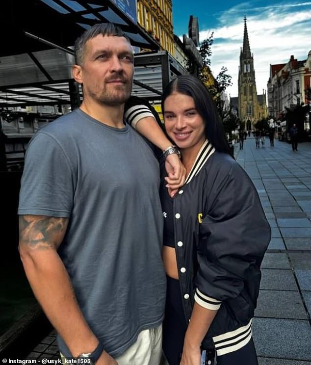 Usyk, 37 heads into the fight boasting a flawless record of 22 wins from 22 fights and with his supporting wife Yekaterina ringside he will be aiming to continue his unbeaten streak